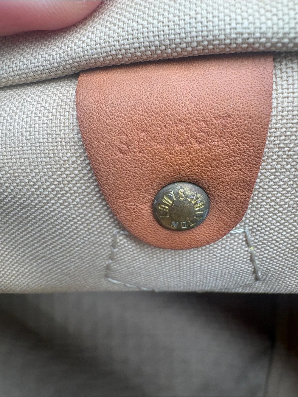 Louis Vuitton classic louis